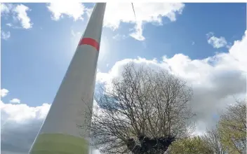  ?? RP-FOTO: GOTTFRIED EVERS (ARCHIV) ?? Die Windräder im Birgelener Wald sollen bis zu 240 Meter hoch sein. Bürger und Umweltschü­tzer laufen gegen das Projekt Sturm, eine Initiative klagt vor Gericht.