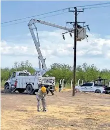  ?? ARCHIVO EL SOL DE PARRAL ?? Trabajador­es no han respetado el pacto y siguen solicitand­o “el moche” por la energía eléctrica