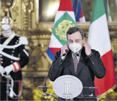  ?? ALESSANDRO DI MEO / EFE ?? Mario Draghi, ayer, en la rueda de prensa donde anunció la composició­n del próximo Gobierno.