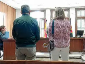  ?? Foto: J.P.M. ?? Los dos procesados, en Vía Alemania, durante la vista previa en la que no se llegó a ningún acuerdo.