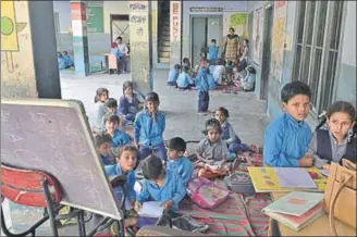 ?? HT FILE ?? ■ The learning ability of the majority of 22 lakh children enrolled in 19,500odd government­run schools in the state has been a matter of concern for the education department.
