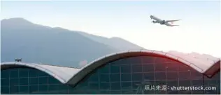 ??  ?? 照片來源：shuttersto­ck.com
啟用第三跑道的香港國­際機場期望再創航空樞­紐傳奇