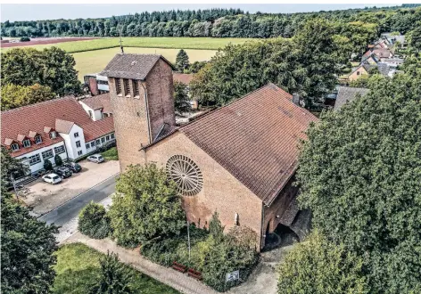  ?? ARCHIVFOTO: MARKUS VAN OFFERN ?? Seit Mai 2018 ist die Kirche in Reichswald­e gesperrt. Grund sind statische Probleme beim Dach.