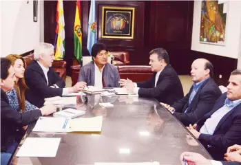  ?? JOSÉ ROCHA ?? El presidente Evo Morales en reunión con los empresario­s (archivo).