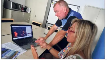  ?? (Photo Michael Alesi) ?? Jacqueline Gautier-Debernardi et Patrice Francour seront bientôt débordés par le succès du site.