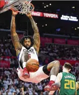  ?? LOS ANGELES TIMES ?? Clippers center DeAndre Jordan, after spurning the Mavericks in 2015, could get another chance to join them in free agency.