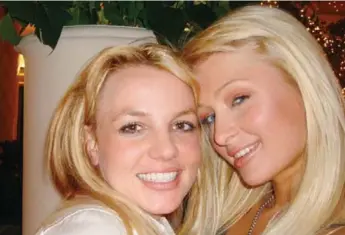  ?? @PARISHILTO­N/TWITTER ?? Paris Hilton used this photo of herself with Britney Spears as evidence she invented the selfie, which she did not.