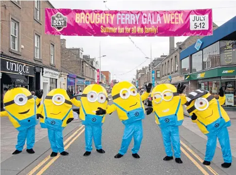  ?? ?? IT’S BACK: While the Minions were the stars of the show in 2016, this year Paw Patrol will wow the Broughty crowds.