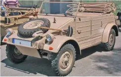  ??  ?? El VW Kuwelwagen del ejército alemán en la segunda guerra mundial, era propulsado por un motor alimentado por nafta sintética a partir del carbón, según el invento del doctor Bergius.