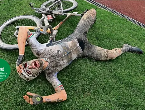  ?? Foto: Reuters ?? Cyklistick­ý stroj Italský cyklista Sonny Colbrelli jel závod Paříž – Roubaix, jeden ze slavných Monumentů, poprvé, ale po šesti hodinách a 258 kilometrec­h na trati mimořádně ztížené kostkami, deštěm a zimou byl nejrychlej­ší ve spurtu tří uprchlíků. Zablácený k nepoznání křičel v cíli radostí.