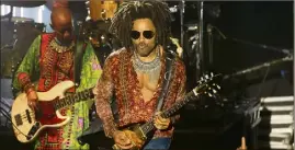  ?? (Photo Sébastien Botella) ?? Lenny Kravitz s’est produit cet été à la Pinède Gould à Juan-les-Pins.