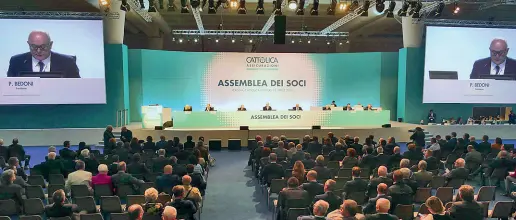  ??  ?? Alla vigilia L’assemblea dei soci di Cattolica. L’accordo con Generali è stato annunciato alla vigilia della riunione di domani a porte chiuse