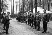  ?? VAYAR MILITARY AGENCY ?? Belarus Col. Alexander Prokopenko reads an order to start drills Thursday at an undisclose­d location in Belarus.