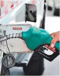  ?? FOTO: EL HERALDO ?? Solo la gasolina superior observa hoy una pírrica rebaja.