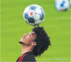  ?? FOTO: PHILIPPE RUIZ/IMAGO IMAGES ?? Mit einem Lächeln im Gesicht: Leroy Sané beim Training an der Säbener Straße.