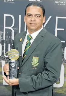  ?? Picture: GALLO IMAGES ?? ABOVE THE REST: Shaun George was named CSA Umpire of the Year at the Cricket South Africa Awards Banquet held at Sandton Convention Centre in Johannesbu­rg on Saturday night