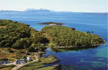  ??  ?? 0 Glenuig Inn has won awards for its approach to the environmen­t.