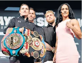  ?? ?? Belt drive: Katie Taylor (left) and Amanda Serrano fight at Madison Square Garden tonight