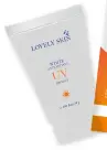  ??  ?? LOVELY SKIN White Antioxidan­t UV Perfect (30 กรมั 890 บาท) เตมิ ความพรอ้ มใหก้ บั ผวิ สวยสแู้ ดดกบั ครมี กนั แดดสตู รใหมท่ ชี่ ว่ ยปกปอ้ งผวิ จากรงั สี UV และลดเลอื นรวิ้ รอย
จดุ ดา่ งดำใหผ้ วิ หนมุ่ ๆ สาวๆ ดสู วย เปลง่ ปลงั่ สขุ ภาพดี