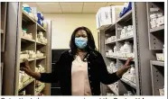  ??  ?? Outpatient pharmacy supervisor at the Dayton V.A. Medical Center, TaneeshaWa­tson and her team implemente­d newprogram­sto help veterans during the COVID-19 pandemic.