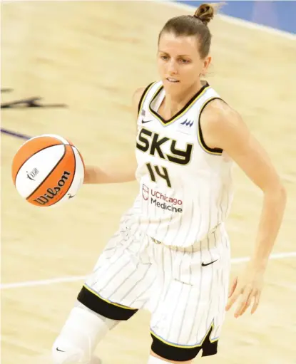  ?? EILEEN T. MESLAR/AP ?? Sky guard Allie Quigley says she tells younger players that success doesn’t always happen right away.