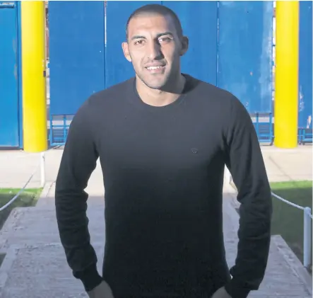  ??  ?? Wanchope, todo un personaje, cumplió el sueño de jugar en Boca y quiere ser campeón