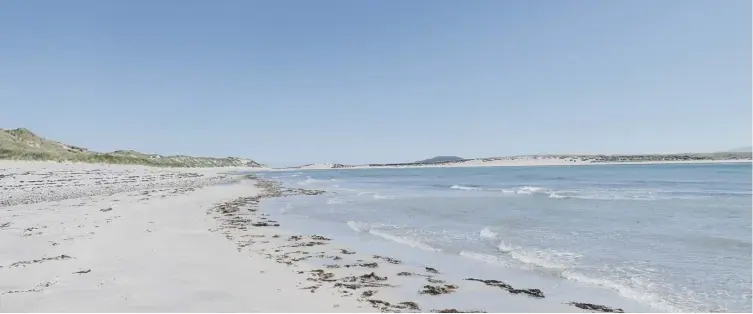  ?? PICTURE: GORDON HATTON/GEOGRAPH.ORG. ?? 0 The beach at Baile Sear, a tiny island off North Uist, where the remains of an Iron Age village are at risk of falling into the sea.