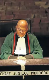  ?? /ALON SKUY ?? Chief Justice Mogoeng Mogoeng hands down a ruling compelling political parties to reveal funding sources.