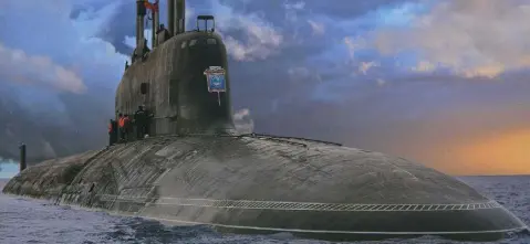  ??  ?? PUTIN’S PUSH: The Russian submarine Severodvin­sk. Russian submarines are traditiona­lly the pride of their fleet