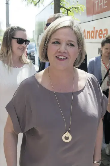  ?? DEREK RUTTAN / POSTMEDIA NEWS ?? NDP Leader Andrea Horwath compared Progressiv­e Conservati­ve Leader Doug Ford’s lack of platform to asking someone to sign a contract without the numbers filled in.