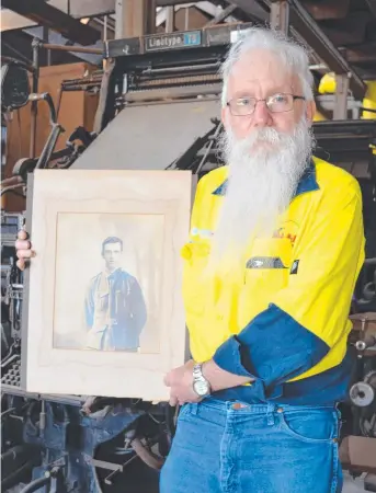  ?? NOT FORGOTTEN: Malcolm Macdonald holds a picture of his great uncle Peter Macdonald, who died on his way to the Western Front. ??