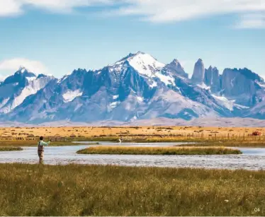  ??  ?? 04 Activities with a grand backdrop at The Singular Patagonia © Diego Dicarlo