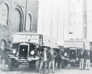  ??  ?? Healing’s ran a fleet of lorries. Note the Gloucester­shire registrati­on numbers