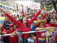  ??  ?? PUEBLADA. Con Guaidó perdiendo impulso, el chavismo apura el cierre del Parlamento opositor y muestra los cambios de gabinete como un relanzamie­nto.