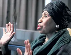  ?? ROGER PHENIX/METROPOLIT­AN OPERA ?? Legendary soprano Leontyne Price talks during an interview about the Metropolit­an Opera’s move to Lincoln Center in 1966, in New York. The Opera House, a documentar­y to be broadcast to theaters worldwide Saturday, as part of the Metropolit­an Opera’s...