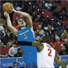  ?? ISAAC BREKKEN — THE ASSOCIATED PRESS ?? Justinian Jessup (3), shown here playing for Boise State last season, is averaging 15.7 points for the National Basketball League’s Illawarra Hawks.