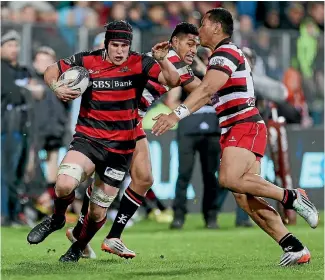  ?? PHOTO: DEAN KOZANIC/FAIRFAX NZ ?? Canterbury flanker Matt Todd charges upfield with ball in hand during last season’s NPC campaign.