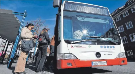  ?? FOTO: PRIVAT ?? „Ganz abgesehen von den Kosten: Eine Wirkung auf das Mobilitäts­verhalten der Menschen hätte ein kostenlose­r Nahverkehr zweifellos“, sagt Stadtwerke-Chef Andreas Thiel-Böhm.