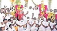  ??  ?? Chief Minister, Deputy CM and ministers at the temple for Jayalalith­aa and MGR in Madurai on Saturday