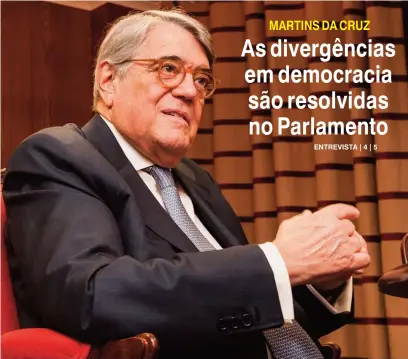  ?? AMC ?? Antigo ministro dos Negócios Estrangeir­os de Portugal António Martins da Cruz fala da derrapagem dos Acordos de Bicesse