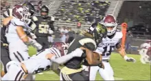  ?? Kevin Myrick ?? Rockmart quarterbac­k Javin Whatley was just as effective on the ground against the Central Carroll defense, who had trouble stopping him as he gained yardage.