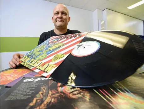  ?? PHOTO: DAVID NIELSEN ?? VINYL: Jason Woodward has organised the Toowoomba Record Fair which will take place at St Thomas More’s Parish today.