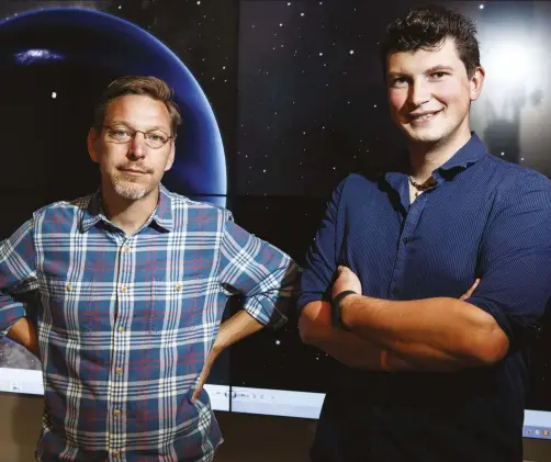  ??  ?? Mike Brown (left) and Konstantin Batygin (right) are searching the skies for objects beyond Neptune, including Planet Nine