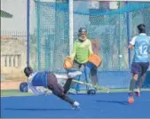  ?? HT ?? ■
Karnal Hockey Academy and Laxmi Ammac Sports boys in action in Lucknow on Wednesday..