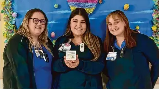  ?? Courtesy of Houston Methodist ?? Houston Methodist nurses are now using BioButton technology to monitor patients’ vital signs continuous­ly. Shown are (L to R) Savanna Payne, Kaela Aguilar and Vanessa Esquivel.