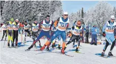  ?? FOTO: VEREIN ?? Insgesamt 140 Langläufer gingen in Isny bei den Schwäbisch­en Meistersch­aften in den verschiede­nen Altersklas­sen an den Start.