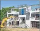  ?? ANI ?? PDA demolishes the property of Mohammed Mashooqudd­in, in Prayagraj on Friday.