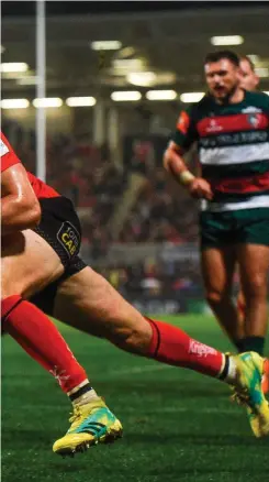  ?? DAVID FITZGERALD/ SPORTSFILE AND CHARLES McQUILLAN/GETTY ?? Main picture: Jacob Stockdale goes over to score Ulster’s third try. Above: David Shanahan tackles Ben Youngs of Leicester and (right) Michael Lowry of Ulster makes a catch under pressure