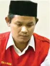  ??  ?? HENDRIK SAPUTRA 24 Tahun