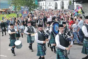  ?? 06_a30invgame­s12 ?? Inveraray and District Pipe Band will be piping the crowds through the town again.